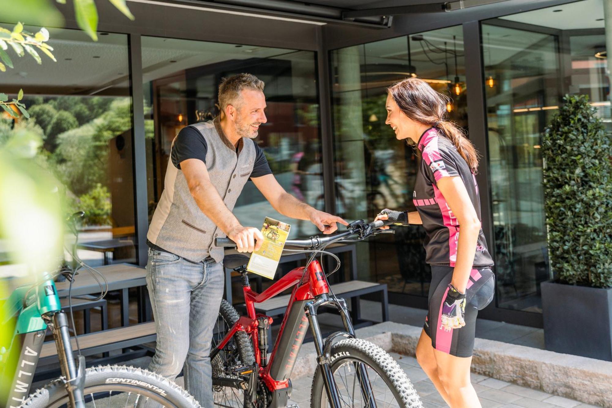 Landhotel Sternwirt - Das Wellnesshotel Zwischen Nuernberg Und Amberg Hogen Eksteriør bilde