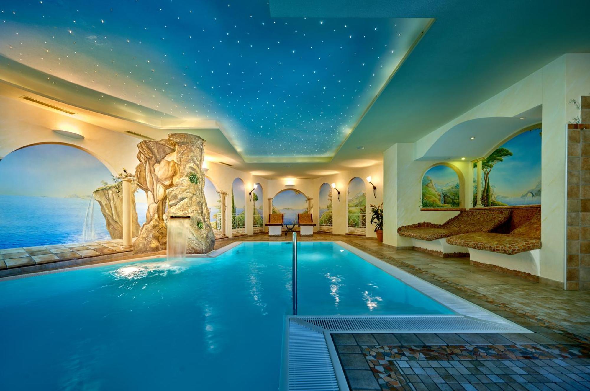 Landhotel Sternwirt - Das Wellnesshotel Zwischen Nuernberg Und Amberg Hogen Eksteriør bilde