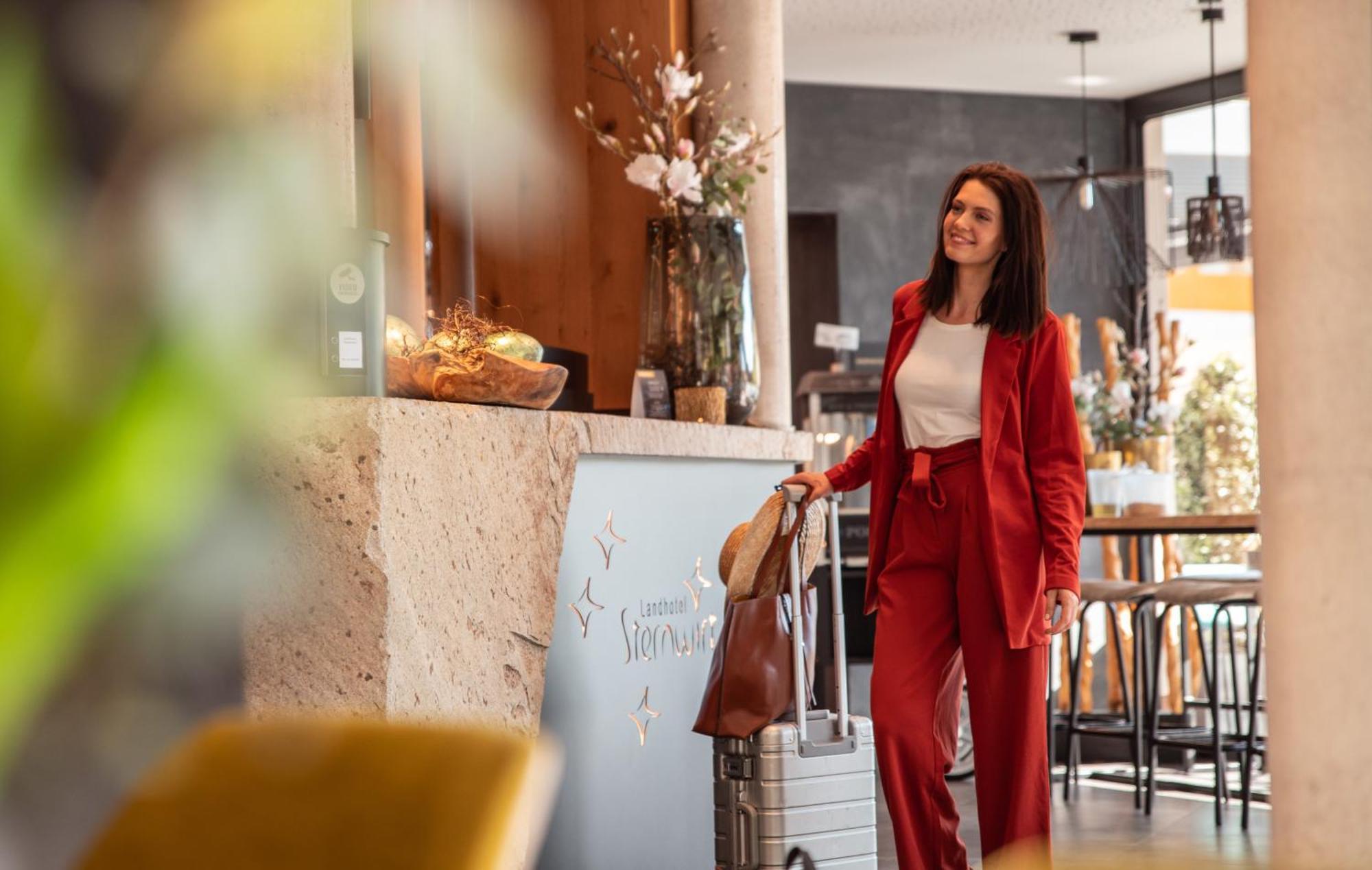 Landhotel Sternwirt - Das Wellnesshotel Zwischen Nuernberg Und Amberg Hogen Eksteriør bilde